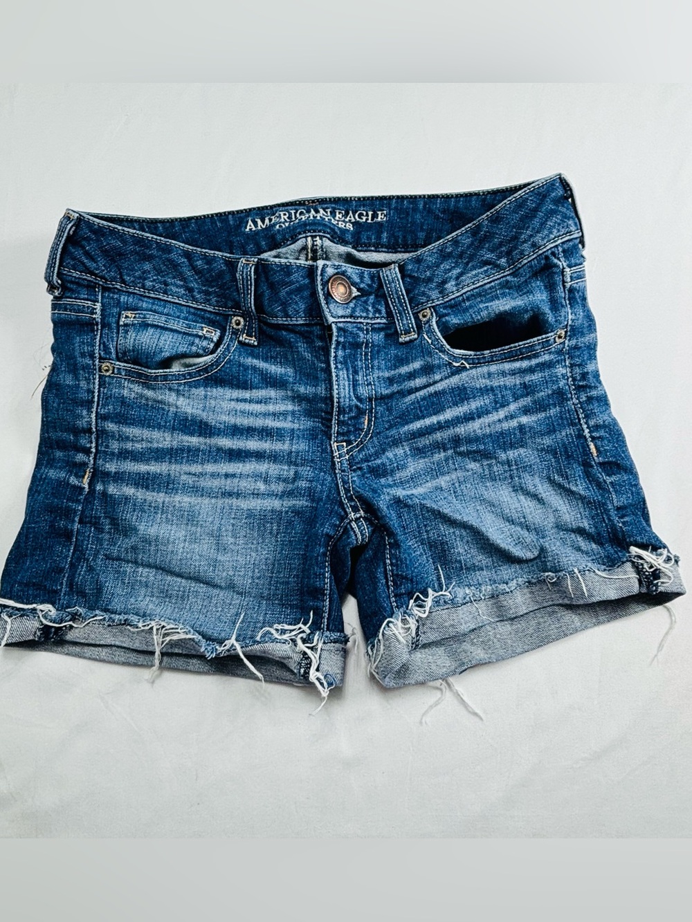 American Eagle Outfitters Blue Denim Cutoff Shorts W686
